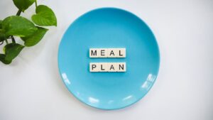 Read more about the article The Ultimate Meal Planning Guide: How to Save Time, Eat Healthy, and Stick to Your Budget